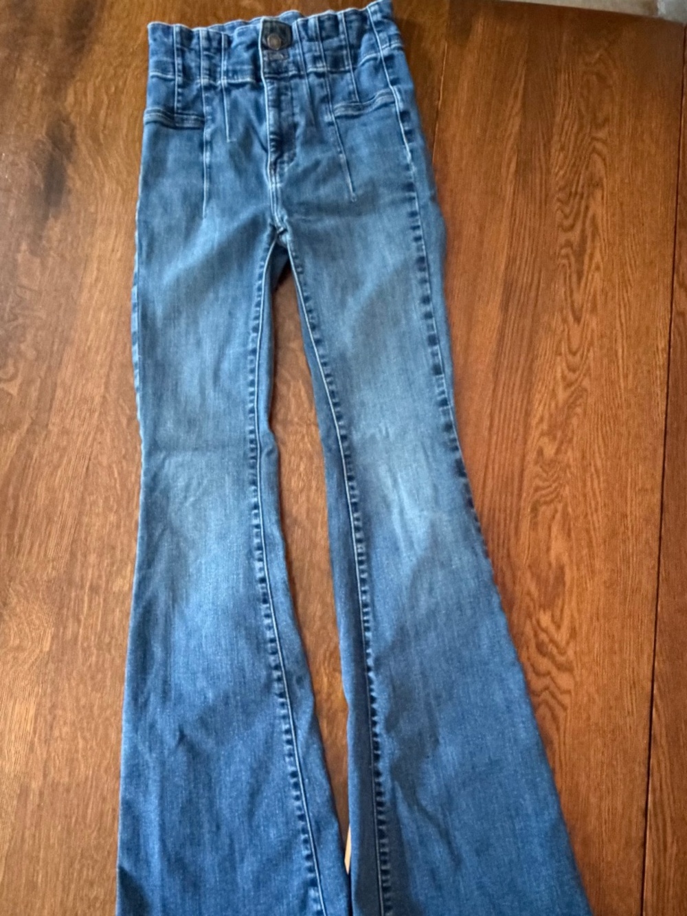 Free People Size 26 Flare Jeans High Rise Pintuck Seam Bell Bottom Medium Wash